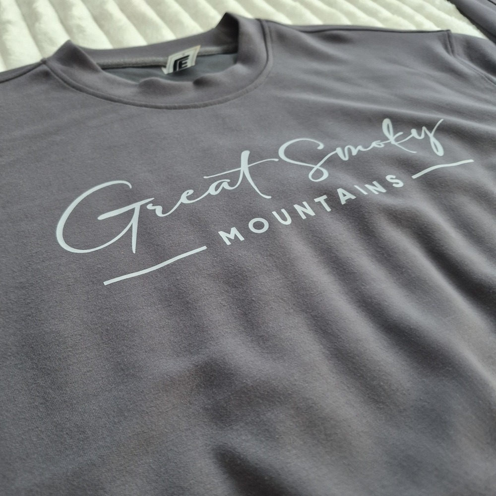 Oversized Crop Great Smoky Mountains Sweatshirt Women's Small Gray Long Sleeve